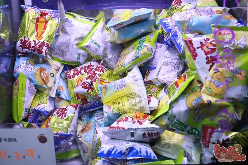 【台南娛樂】夾客棧物流商城！台南唯一一間夾娃娃送摸彩，最大獎五十吋液晶電視送給你~ - 熱血玩台南。跳躍新世界