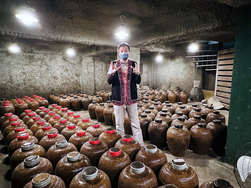 【蟬說：和社山林】教育中心四人房ｘ手作體驗│蟬說雅築ｘ泡山林秘境溫泉│深度走訪羅娜部落ｘ體驗木杵敲擊│梅子夢工廠ｘ梅精酵素霜淇淋