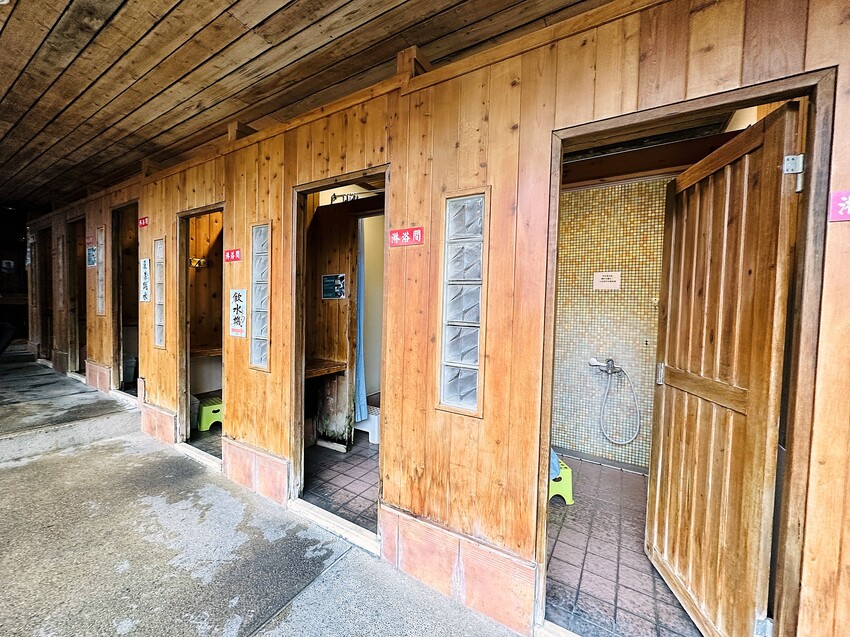 【蟬說：和社山林】教育中心四人房ｘ手作體驗│蟬說雅築ｘ泡山林秘境溫泉│深度走訪羅娜部落ｘ體驗木杵敲擊│梅子夢工廠ｘ梅精酵素霜淇淋