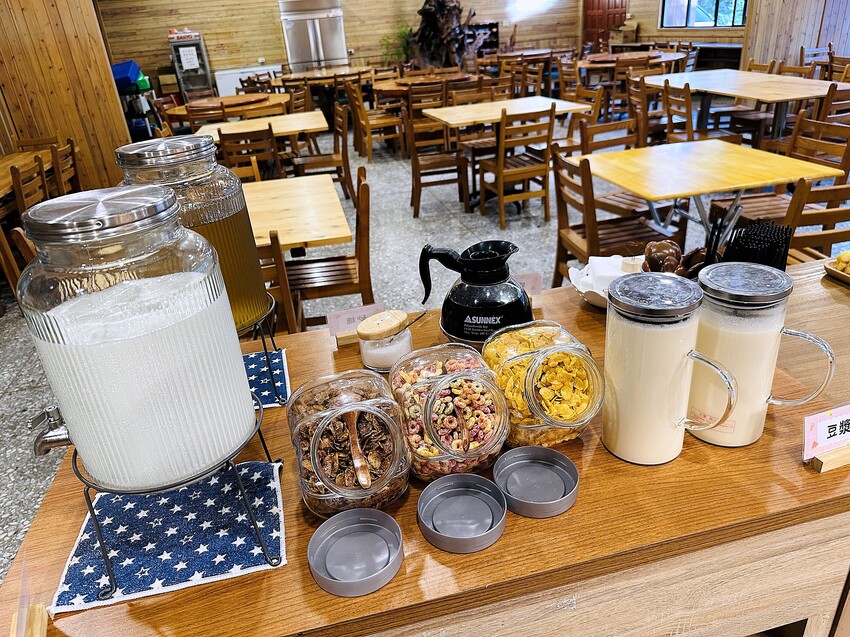 【蟬說：和社山林】教育中心四人房ｘ手作體驗│蟬說雅築ｘ泡山林秘境溫泉│深度走訪羅娜部落ｘ體驗木杵敲擊│梅子夢工廠ｘ梅精酵素霜淇淋