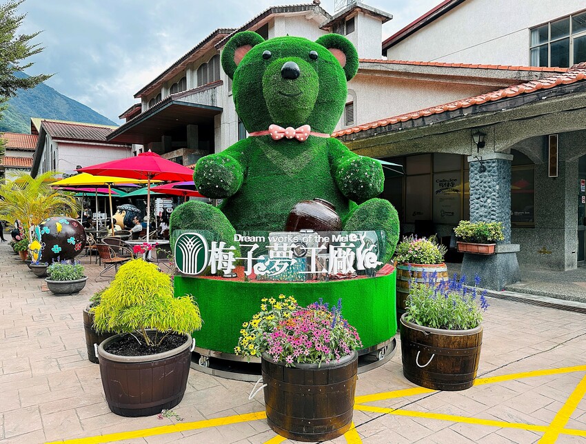 【蟬說：和社山林】教育中心四人房ｘ手作體驗│蟬說雅築ｘ泡山林秘境溫泉│深度走訪羅娜部落ｘ體驗木杵敲擊│梅子夢工廠ｘ梅精酵素霜淇淋