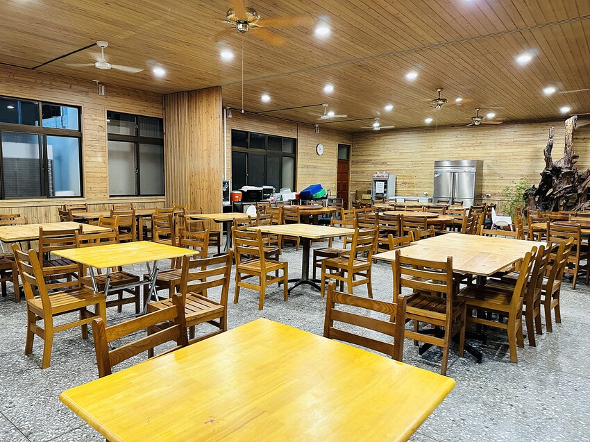 【蟬說：和社山林】教育中心四人房ｘ手作體驗│蟬說雅築ｘ泡山林秘境溫泉│深度走訪羅娜部落ｘ體驗木杵敲擊│梅子夢工廠ｘ梅精酵素霜淇淋