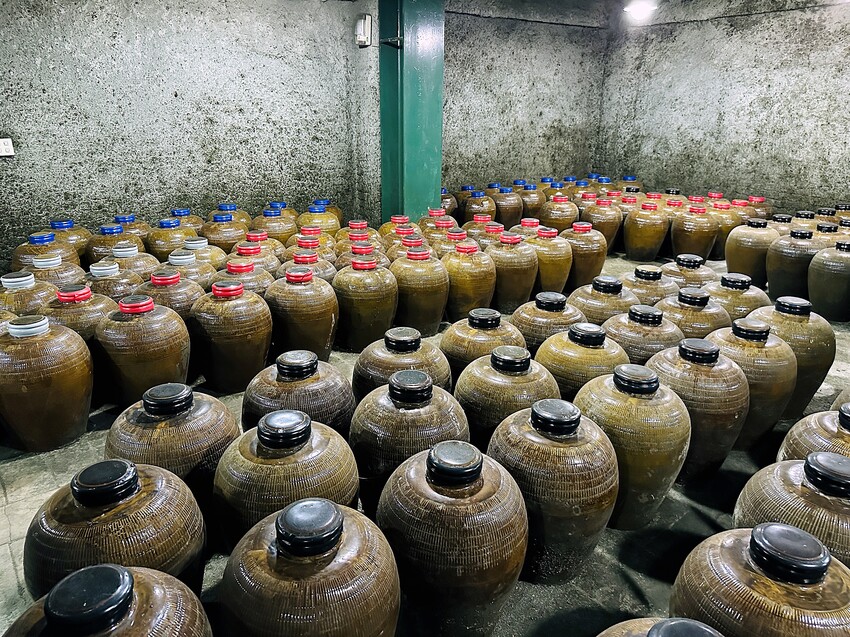 【蟬說：和社山林】教育中心四人房ｘ手作體驗│蟬說雅築ｘ泡山林秘境溫泉│深度走訪羅娜部落ｘ體驗木杵敲擊│梅子夢工廠ｘ梅精酵素霜淇淋