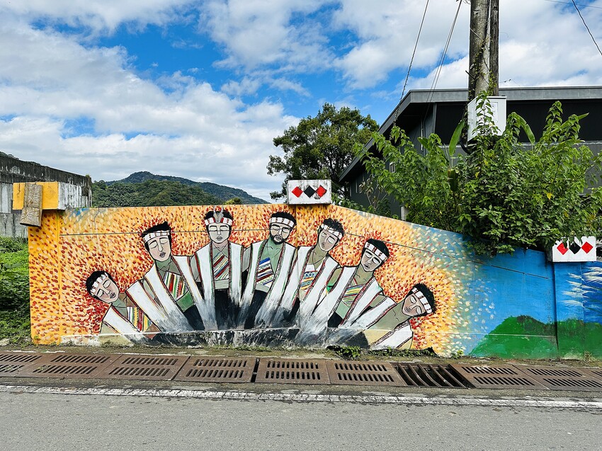 【蟬說：和社山林】教育中心四人房ｘ手作體驗│蟬說雅築ｘ泡山林秘境溫泉│深度走訪羅娜部落ｘ體驗木杵敲擊│梅子夢工廠ｘ梅精酵素霜淇淋