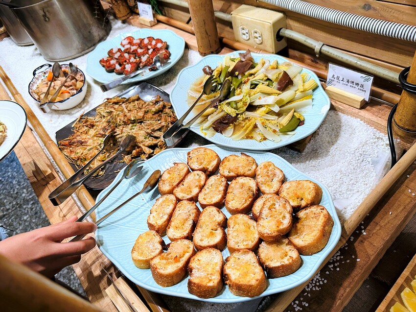 【蟬說：和社山林】教育中心四人房ｘ手作體驗│蟬說雅築ｘ泡山林秘境溫泉│深度走訪羅娜部落ｘ體驗木杵敲擊│梅子夢工廠ｘ梅精酵素霜淇淋