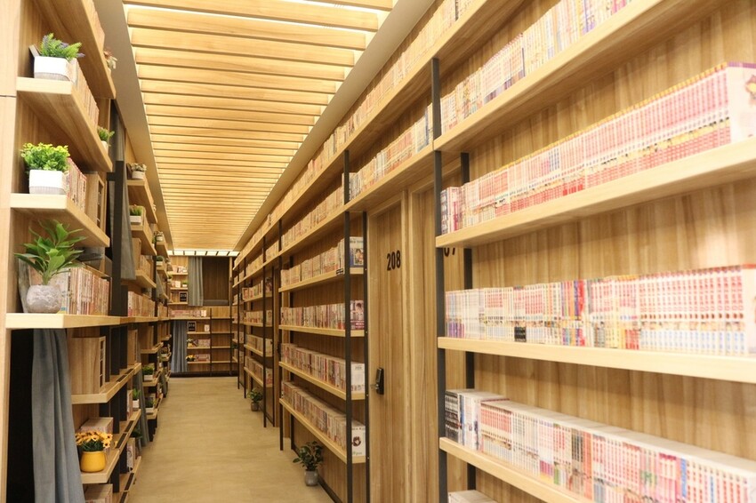 台南保國衛民漫畫包廂 (22).JPG