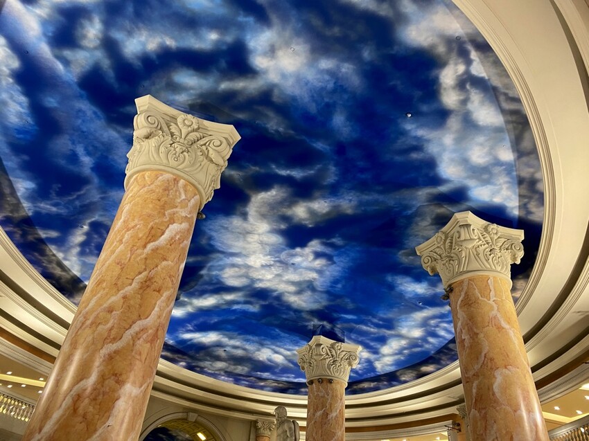 義大遊樂世界：南臺灣最值得一去的樂園~來去高雄港都搭摩天輪! /最新優惠看文內 - 進食的巨鼠