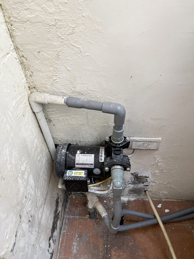 台南抓漏防水推薦-安安水電宅修3.jpg
