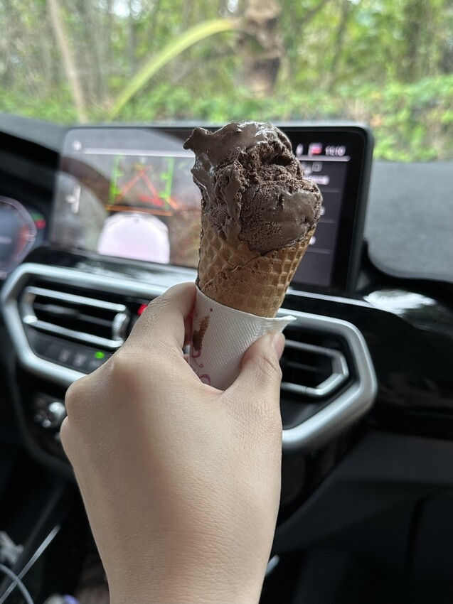 69103428-5895-443F-86CD-5EA307DF041F.jpg 69103428-5895-443F-86CD-5EA307DF041F.jpg