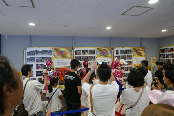 【旅遊/行程/FUN! JAPAN特派員-佩雯姐】日本京都太秦映畫村與偶像假面騎士的初次見面~握手見面會讓人既期待