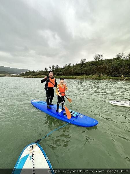 痞客邦 來吧!旅遊趣「一年四季都能玩水－福隆古道水路之旅」(福隆 雙溪河SUP)體驗活動by噹噹媽