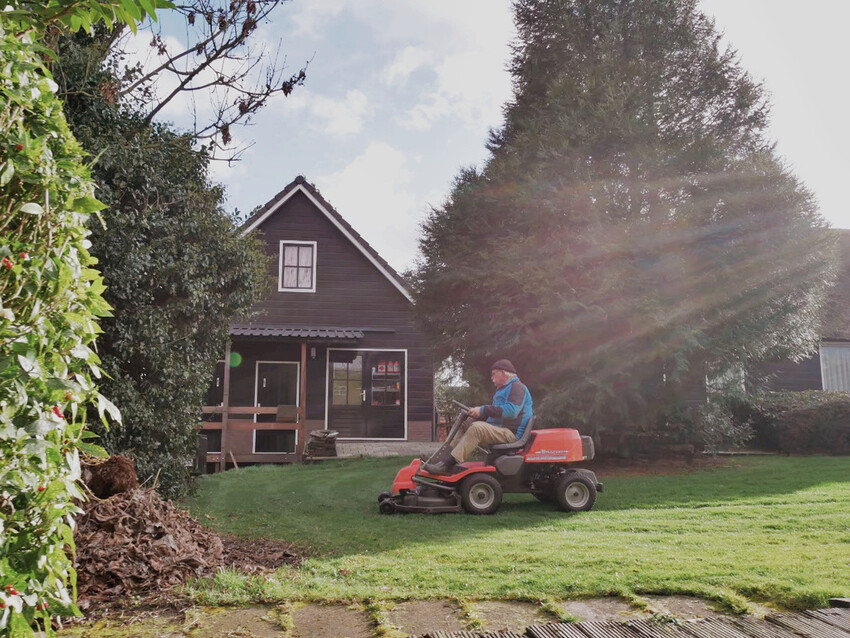 荷蘭威尼斯:羊角村Giethoorn浪漫遊運河、晚餐吃Smit Giethoorn