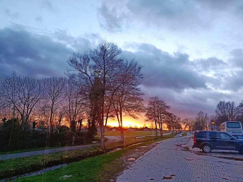 荷蘭威尼斯:羊角村Giethoorn浪漫遊運河、晚餐吃Smit Giethoorn