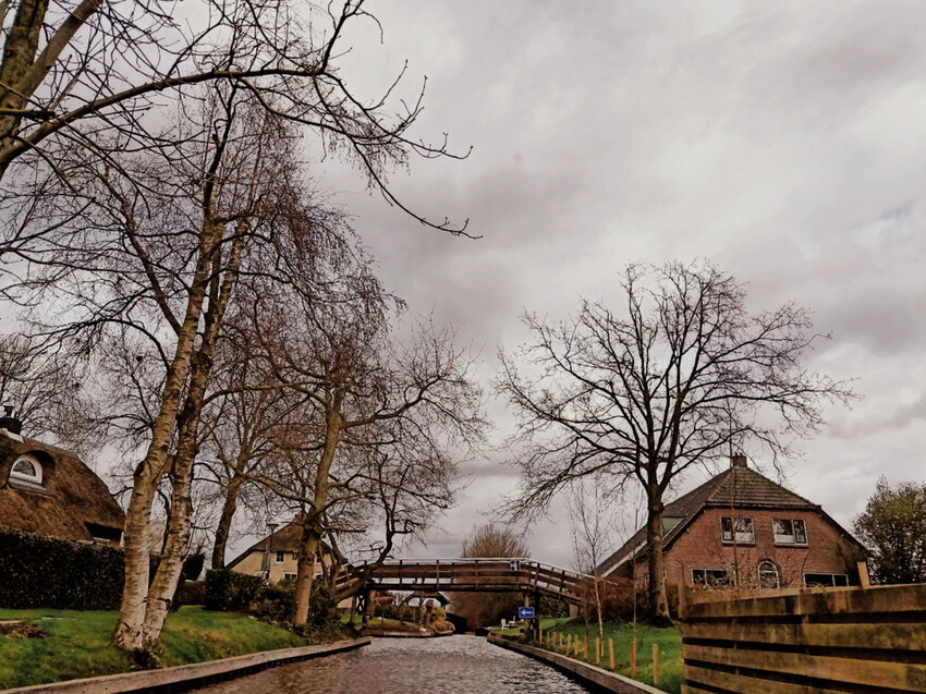 荷蘭威尼斯:羊角村Giethoorn浪漫遊運河、晚餐吃Smit Giethoorn