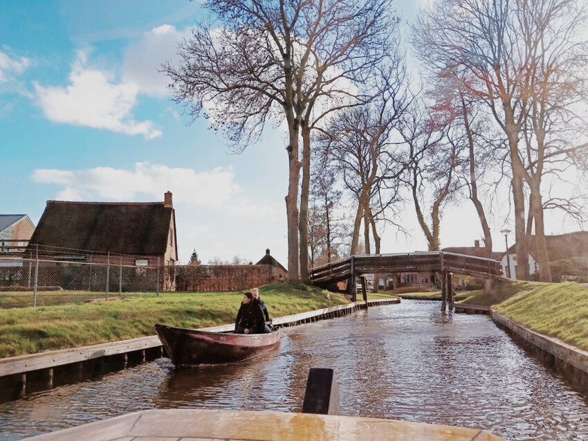 荷蘭威尼斯:羊角村Giethoorn浪漫遊運河、晚餐吃Smit Giethoorn
