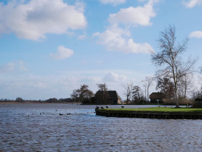 荷蘭威尼斯:羊角村Giethoorn浪漫遊運河、晚餐吃Smit Giethoorn