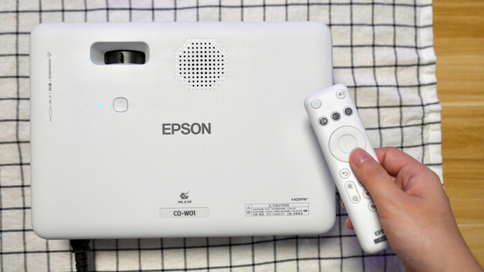 [3C] Epson CO-W01投影機開箱｜最新上市！超輕便商用／家用投影機推薦！