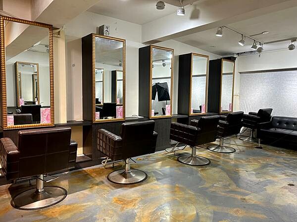 wor hair 新埔店