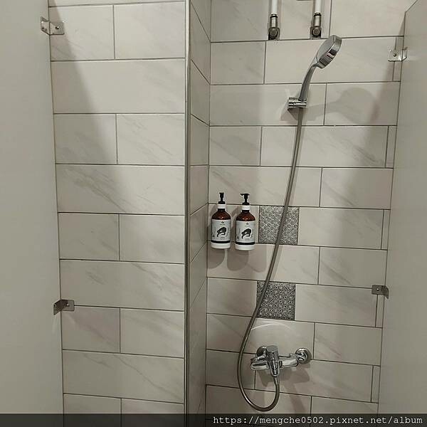 Bsh彼昂運動家-用拿鐵說聲早安，採光最美整齊又乾淨的台中西屯健身房推薦？！