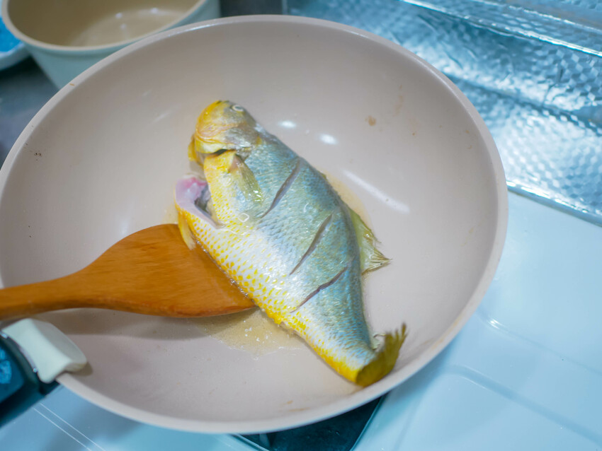 【美國GK‧STEEL】可拆把手疊疊鍋｜ESG環境友善｜星鑽陶瓷不沾貼面，超輕量化設計，可疊放收納省空間，可進