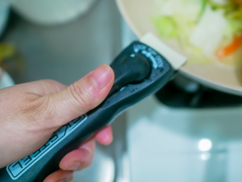 【美國GK‧STEEL】可拆把手疊疊鍋｜ESG環境友善｜星鑽陶瓷不沾貼面，超輕量化設計，可疊放收納省空間，可進