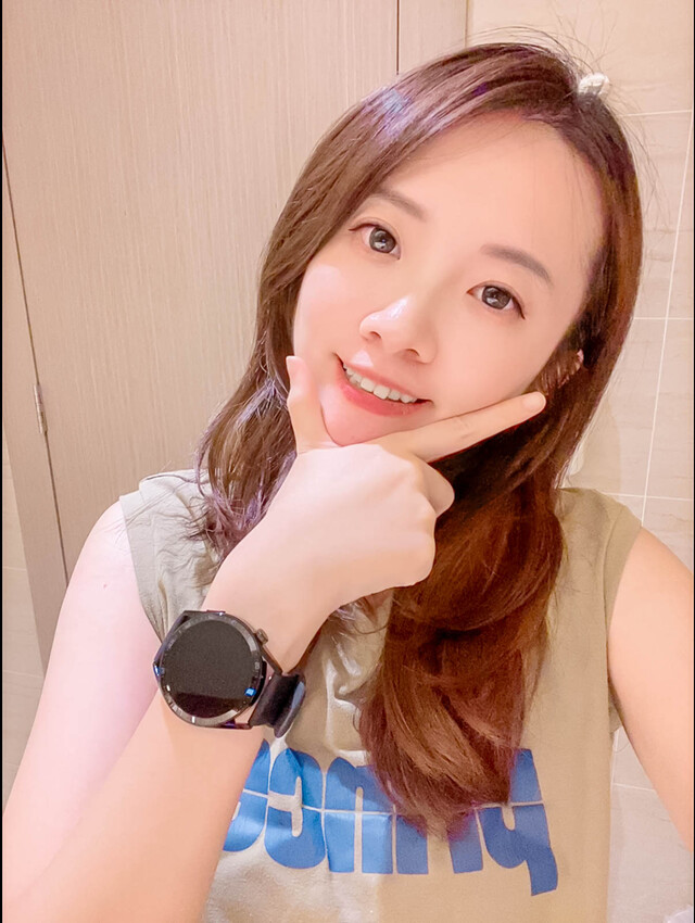 Fateir 菲堤兒【AK智慧手錶】高清觸控螢幕運動手錶，多款錶面可更換，多種運動模式、血氧心跳監測，持久續