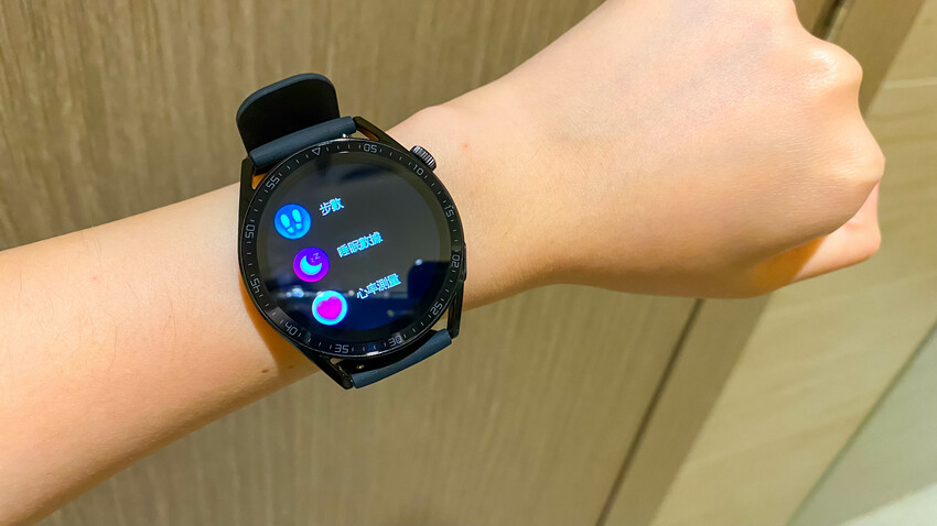 Fateir 菲堤兒【AK智慧手錶】高清觸控螢幕運動手錶，多款錶面可更換，多種運動模式、血氧心跳監測，持久續