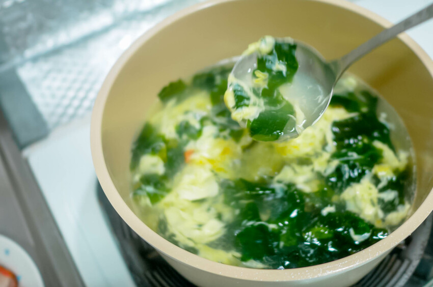 【美國GK‧STEEL】可拆把手疊疊鍋｜ESG環境友善｜星鑽陶瓷不沾貼面，超輕量化設計，可疊放收納省空間，可進