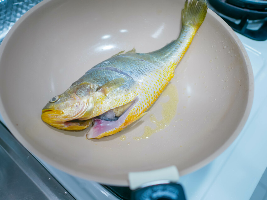 【美國GK‧STEEL】可拆把手疊疊鍋｜ESG環境友善｜星鑽陶瓷不沾貼面，超輕量化設計，可疊放收納省空間，可進