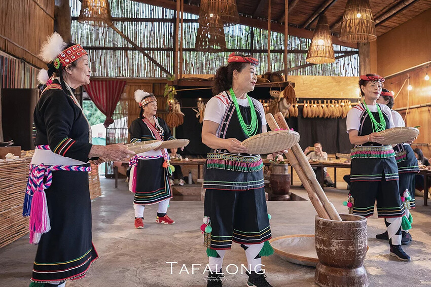 花蓮．光復 | 縱谷原遊會 | 走入太巴塱部落，享受紅糯米田野餐桌的旅程、感受阿美族原民氛圍