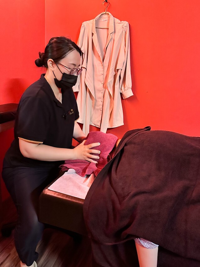 【中山站按摩推薦】Relax33莊園～浪漫高級網美打卡按摩店～按摩完還有小點心可以享用～台北SPA精油按摩、台北按摩推薦～