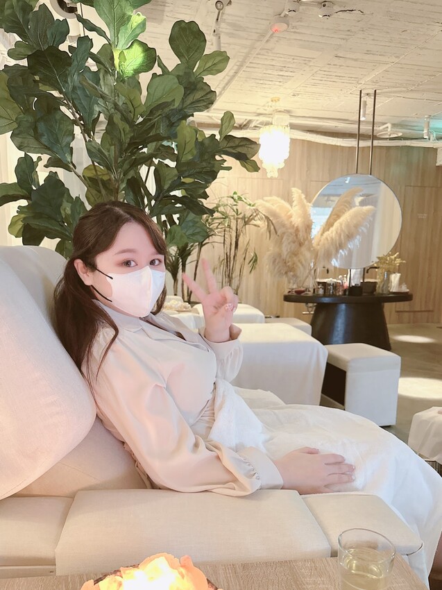 【中山站按摩推薦】Relax33莊園～浪漫高級網美打卡按摩店～按摩完還有小點心可以享用～台北SPA精油按摩、台北按摩推薦～