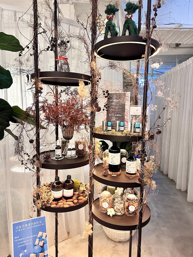 【中山站按摩推薦】Relax33莊園～浪漫高級網美打卡按摩店～按摩完還有小點心可以享用～台北SPA精油按摩、台北按摩推薦～