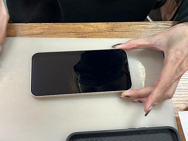 LINE_ALBUM_板橋旗艦門市京展包膜_221212_67.jpg LINE_ALBUM_板橋旗艦門市京展包膜_221212_67.jpg