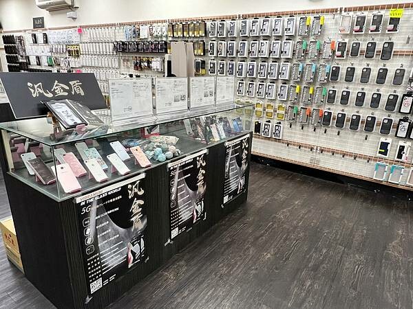 LINE_ALBUM_板橋旗艦門市京展包膜_221212_14.jpg LINE_ALBUM_板橋旗艦門市京展包膜_221212_14.jpg