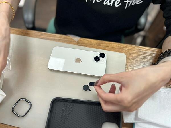 LINE_ALBUM_板橋旗艦門市京展包膜_221212_18.jpg LINE_ALBUM_板橋旗艦門市京展包膜_221212_18.jpg