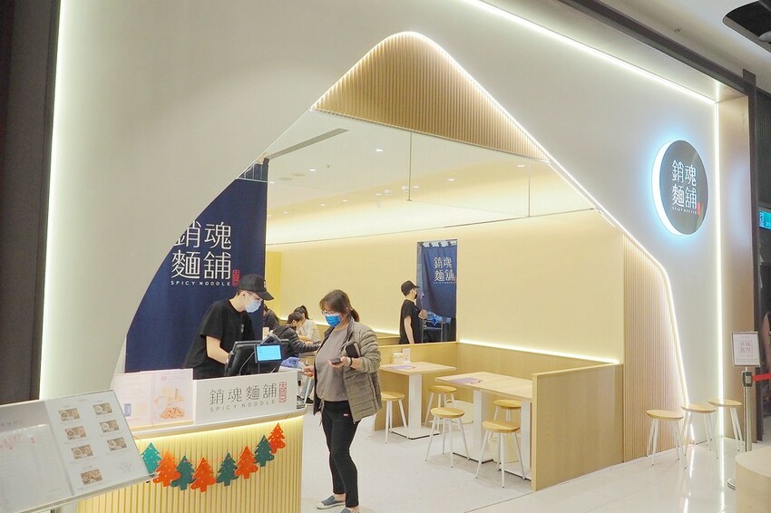 【桃園/中壢景點】聖誕禮物首選、精選聖誕約會行程,大江購物中心聖誕慶,必敗必搶都在這一檔!吃美食購好