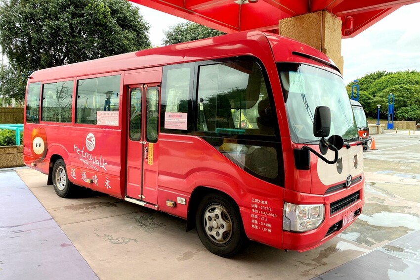 【桃園/中壢景點】聖誕禮物首選、精選聖誕約會行程,大江購物中心聖誕慶,必敗必搶都在這一檔!吃美食購好