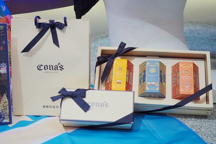 【桃園/中壢景點】聖誕禮物首選、精選聖誕約會行程,大江購物中心聖誕慶,必敗必搶都在這一檔!吃美食購好