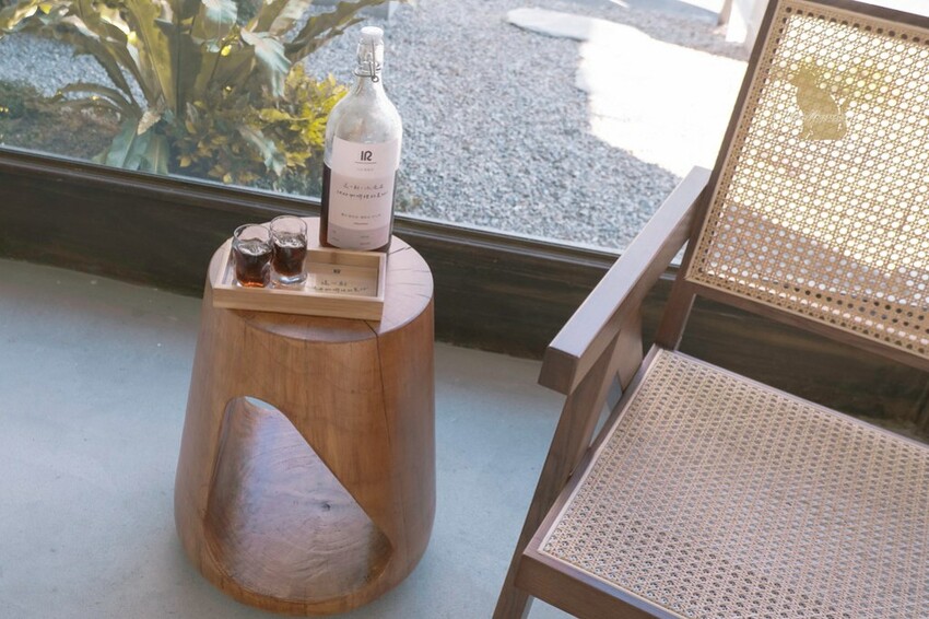 台中婚戒 ｜飾品  IR 飾品專賣 刻劃粗曠感老宅裡的飾品店…這裡不是咖啡館 ，免費喝咖啡