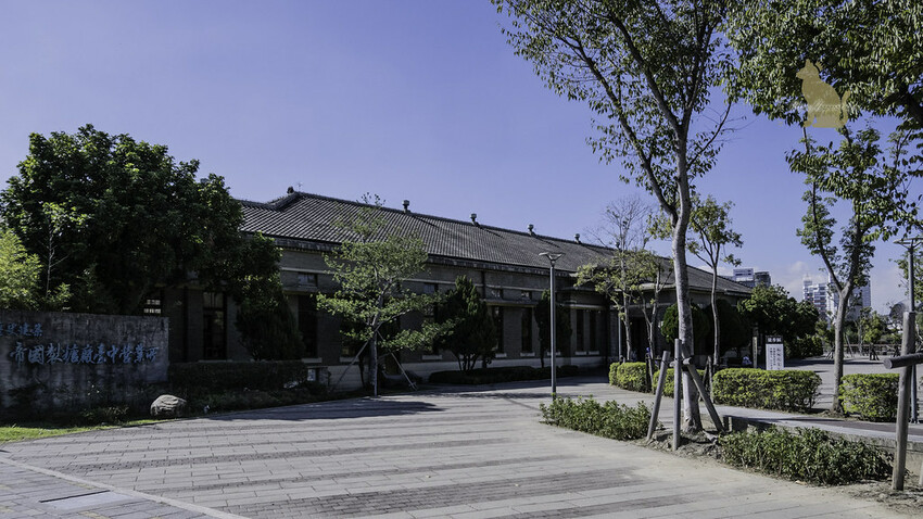 台中景點　湧泉公園 －台糖湖濱生態園區 帝國製糖廠 萬坪大公園裡的日本歷史建築