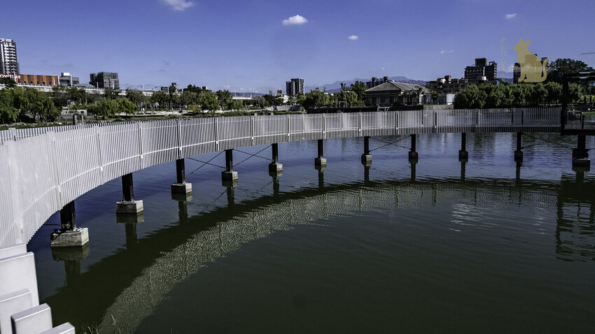 台中景點　湧泉公園 －台糖湖濱生態園區 帝國製糖廠 萬坪大公園裡的日本歷史建築