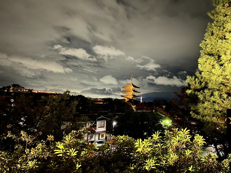 【亞洲,日本,京都】French cafe CHASEN 高台寺;意外發現的甜點店,窗外還能看到京都夜景(法觀寺八坂塔)