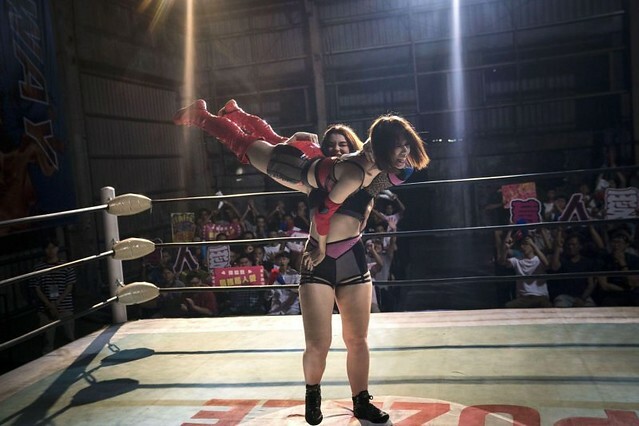 The Movie posters & stills of Taiwan movie 台灣電影《女優，摔吧！Girls, Be Ambitious！》was launching from Nov 25, 2022 onwards in Taiwan.