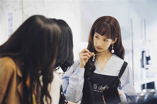 The TV anthology series posters & stills of  2022公視年度大戲「你的婚姻不是你的婚姻 On Marriage」 單元劇三《恭請光臨曾賈府喜事》 will be launching in Taiwan from Dec  17, 2022. onwards