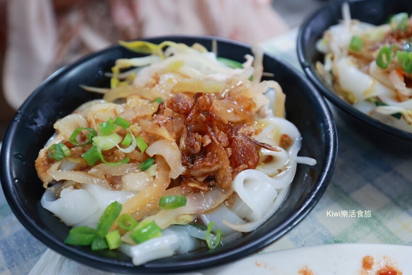 苗栗一日遊|跨縣市玩苗栗3個景點3個美食,苗栗景點大玩銅鑼杭菊季.三義私房景點.大湖泡湯玩不完!