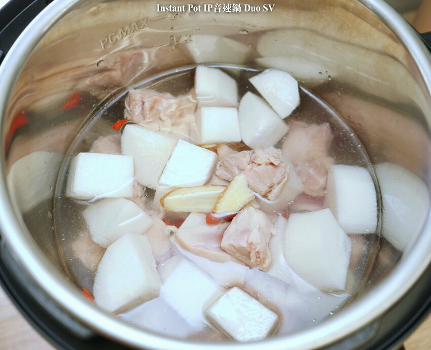 【壓力鍋推薦評比】Iris、IP音速鍋、飛利浦金小萬三款熱門萬用鍋實測!