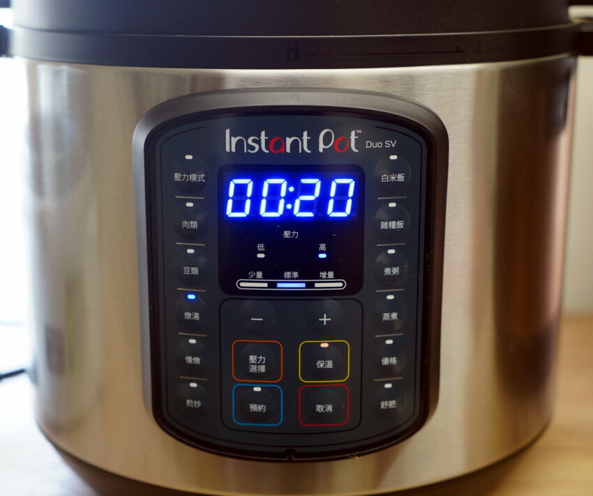 【壓力鍋推薦評比】Iris、IP音速鍋、飛利浦金小萬三款熱門萬用鍋實測!