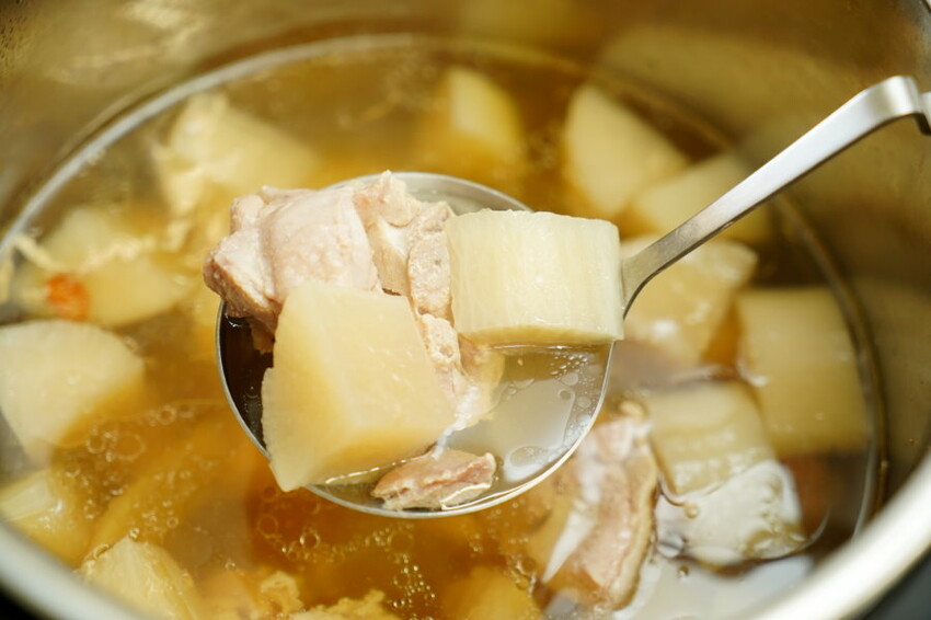 【壓力鍋推薦評比】Iris、IP音速鍋、飛利浦金小萬三款熱門萬用鍋實測!