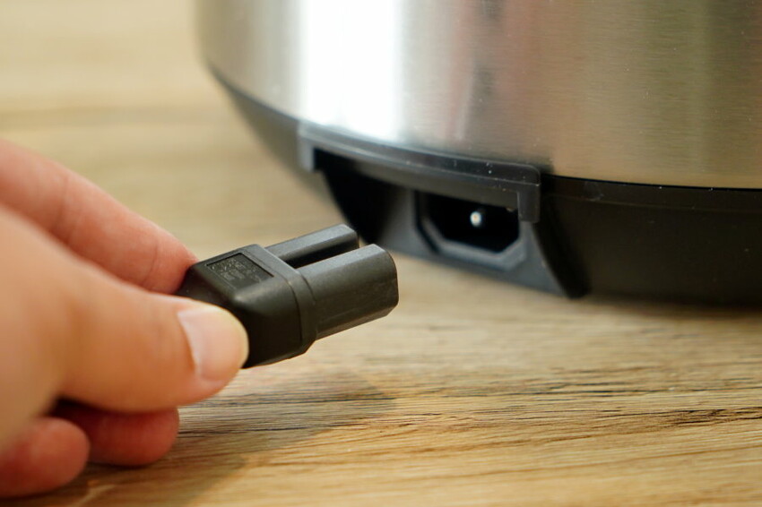 【壓力鍋推薦評比】Iris、IP音速鍋、飛利浦金小萬三款熱門萬用鍋實測!